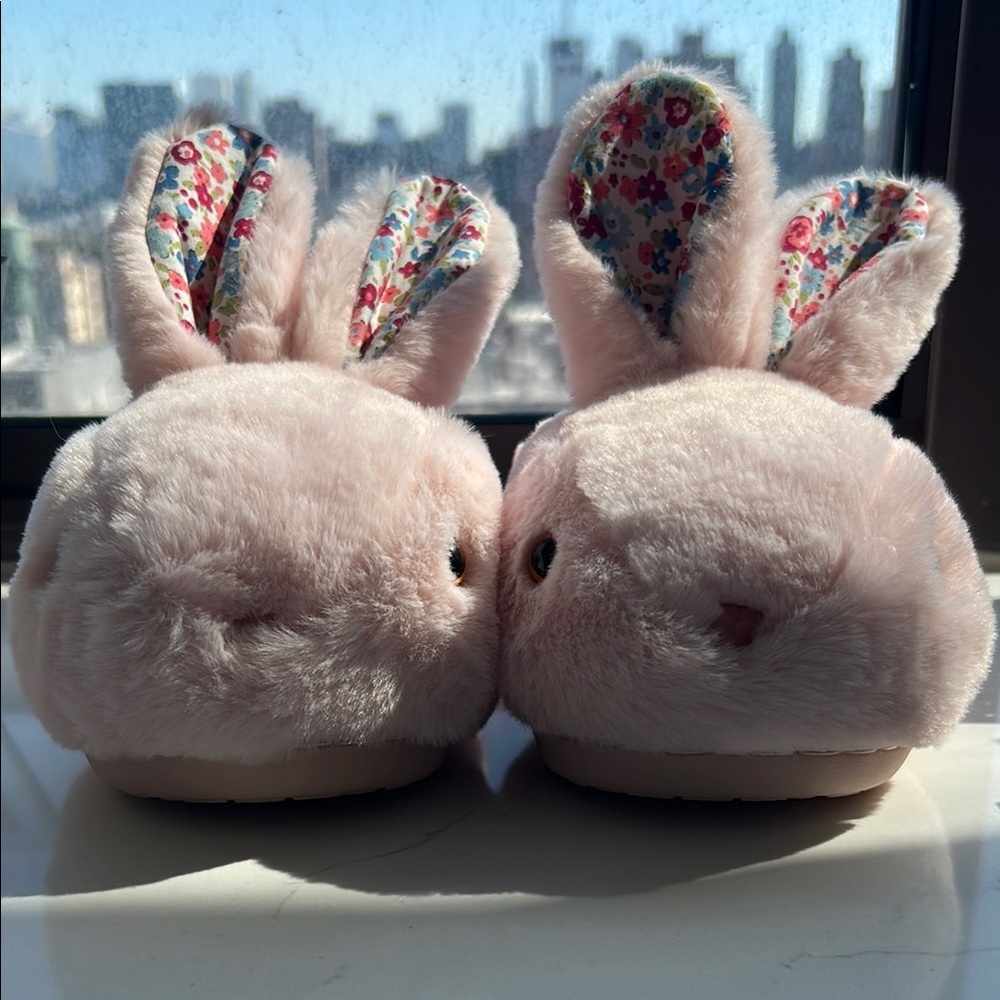 Floral-Eared Bunny Plush Slippers